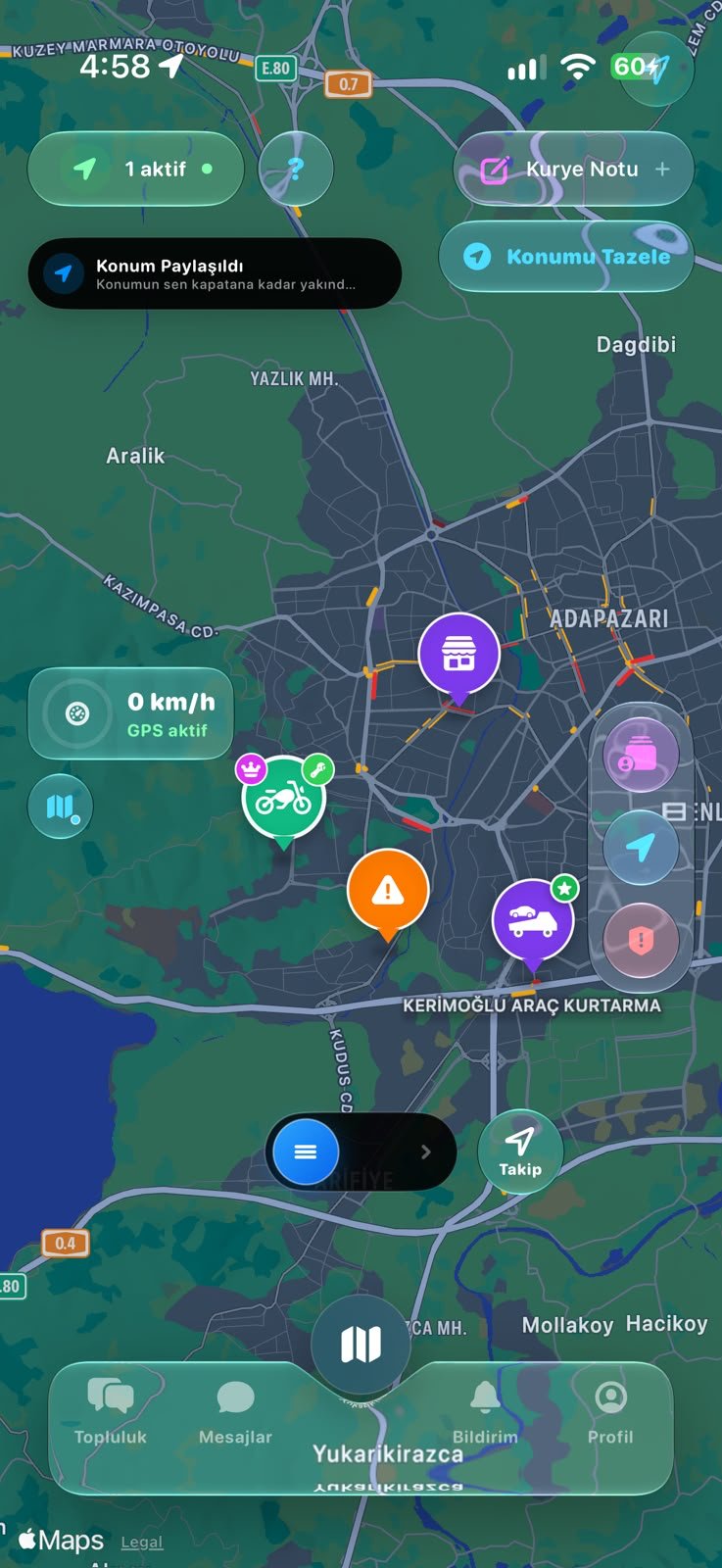 İKİ TEKER uygulamasının yol uyarıları, sürücüler ve işletmeleri gösteren canlı harita ekranı
